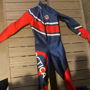 Arctic’s ski racing Junior suit size Medium
